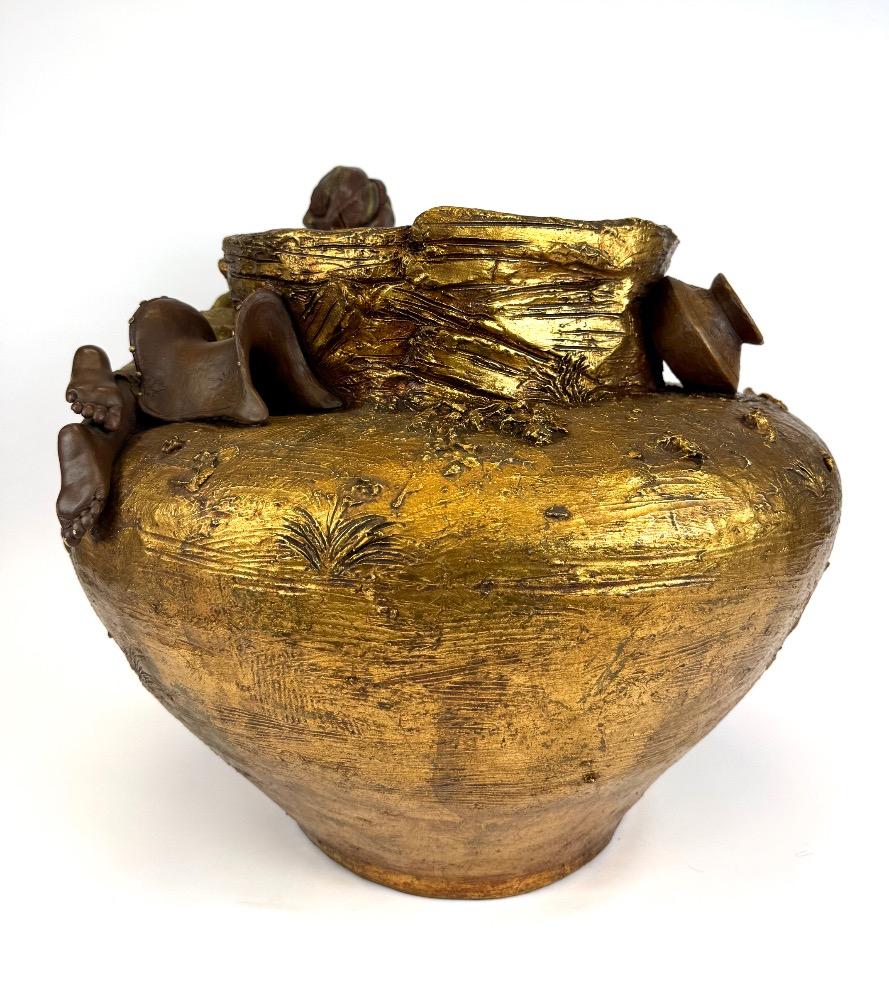 Early 20th-century oriental terracotta sculptural jardinière / cachepot.