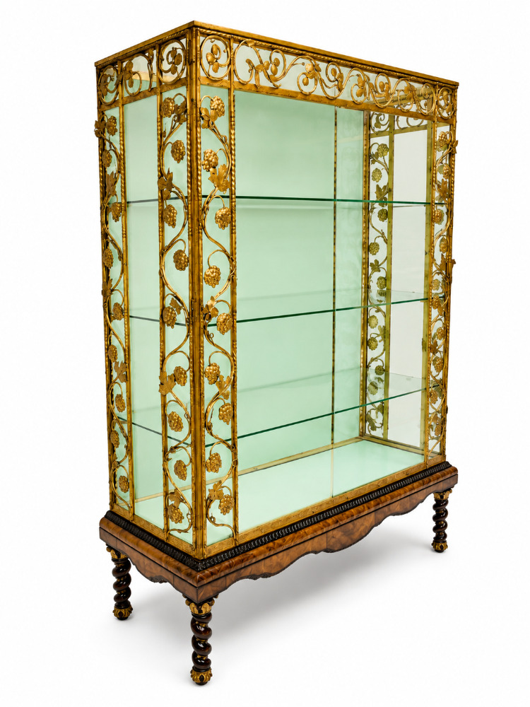 Vitrine by Maison Franck