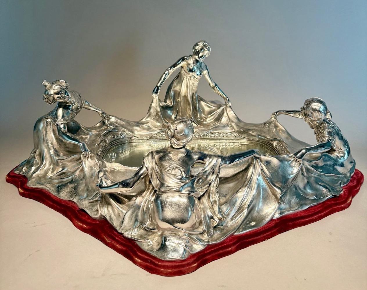 A spectacular Art Nouveau centrepiece