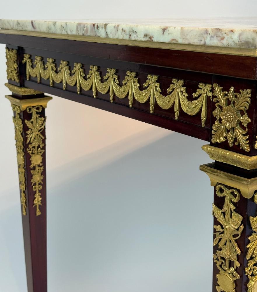 Louis XVI–Style Gilt-Bronze Mounted Mahogany Table à Écrire / writing table. 