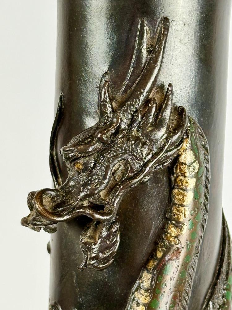 Oriental style floor lamp in cloisonné. 